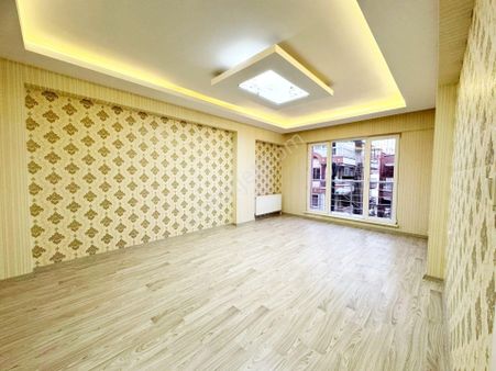 Uyanış Mah. Dutluk'ta Kaçmaz Fırsat! 3+1 Asansörlü Merkeze Yakın