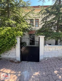 Ali Ceylan Gayrimenkul'den Buharada Satılık Dubleks Daire