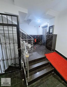 Bahçelievler Cumhuriyet Mahallesinde Satılık 2+1 Daire