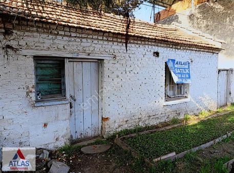 Atlas Gayrimenkulden Gökkaya'da Anayol Üzeri Müstakil Ev Ve Arsa