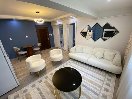 Özmecaz'dan Topraklık Mah. 1+1 55m2 Arakat Geniş Balkonlu Full Eşyalı Lüks Apart