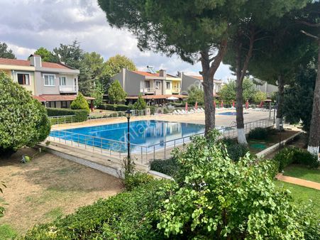 Molla Team'den Sakin Ve Huzurlu Bir Sitede Satılık Villa