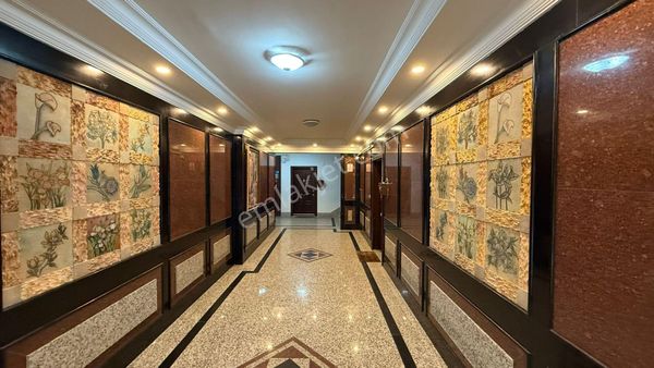 Adnan Kahveci Uludağ Caddesi Üzerinde 4+1 Daire