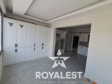 Royalest Ten Bölgede İlkve Tek Projeli 4,5+1fırsat Daire