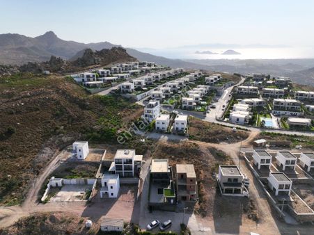 Bağla'da Eşyalı Kiralık 2+1 Daire