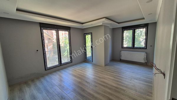 Kartal Esentepe De Heryere Yakın,ulaşımı Kolay Satılık Sıfır 2+1 Daire