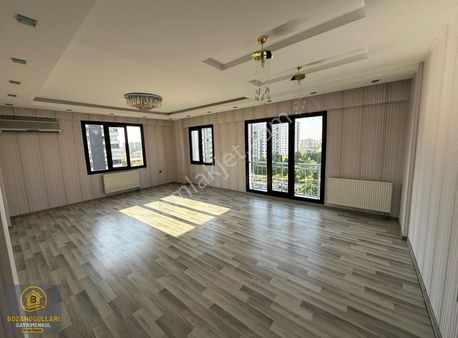 Acil! 75.yolda Önü Açık Geniş Ferah 4+1 230 M2 Satılık Daire