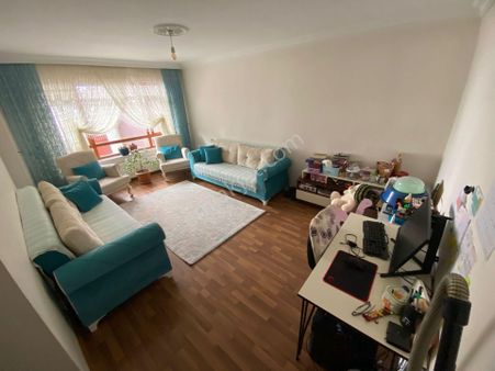 Çambaşı Cadde Yanı Kat Konumunda Altı Tam Daire 3+1 Dairemiz