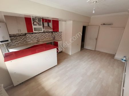 Akademi'den Güllük'te Amerikan Mutfaklı Satılık 2+1