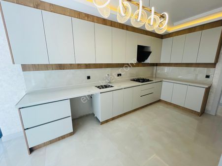 Öz Eda Dan Satılık 3+1 Full Yapılı Daire Bağlum Hisar Da