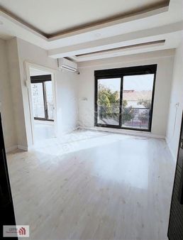 Akdeniz Üniversitesi Yakını Havuzlu Sitede Satılık 1+1 Daire