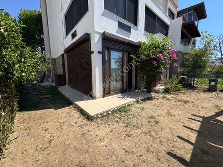 Agr Group'tan Bitez Deniz Manzaralı Satılık 2+1 Bahçe Katı Daire