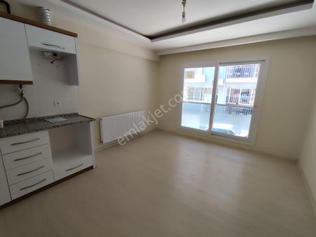 Turyap Buca'dan İnönü Mh. De Kiralık 2+1 Daire