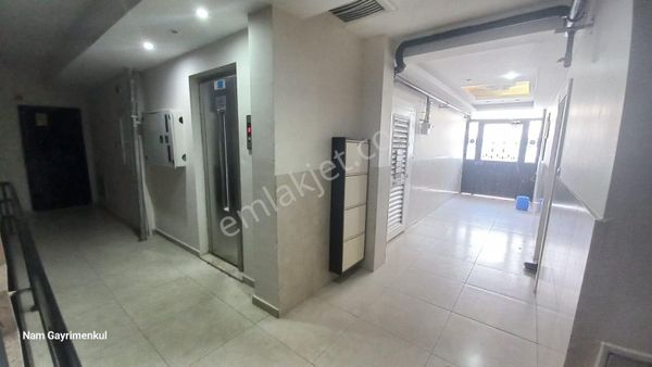 Zeki Ayan Mahallesi'nde Kiralık 2+