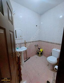 Şekerden Emek Mah.de Satılık 2 Katlı Müstakil Ev