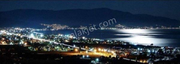 Seferihisar Yatırımlık 10 Dönüm Bağ,asfalt Yol Cepheli