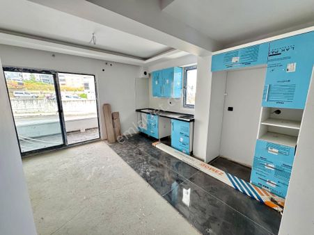 Lider Gayrimenkul'den Tepecik Mh. 1+1 1.kat Yerden Isıtmalı Sıfır Lüks Daire