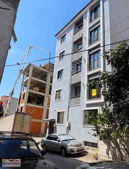 Çarşı Merkezde 3+1 Boş Daire