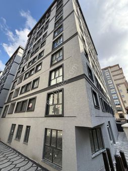 Bahçelievler Hastane Karşısı Cad De Azka Sitesi Satılık Daire