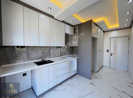 Yenişafak Mahallesinde Kullanışlı Çift Balkonlu Sıfır 2+1 Daire