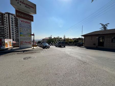 Sanatoryum Has. Karşısında Eczane Ve Medikale Uygun Dükkan