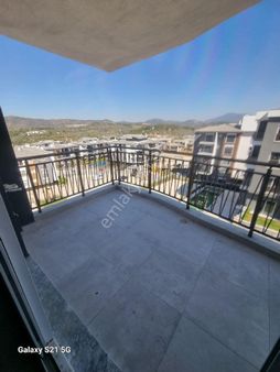 Kuşadası Degırmenderede Dogalgazlı Sıfır 2+1 Daıre