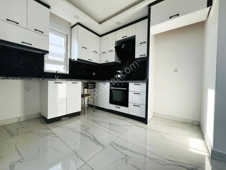 Ulaşım Sorunu Olmayan 2 Yıllık Sıfır Ayarında Asansörlü 2+1 Satılık Daire