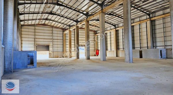 Gebze Pelitli Mah'de Kiralık 1.800 M² Ruhsatlı Fabrika Depo