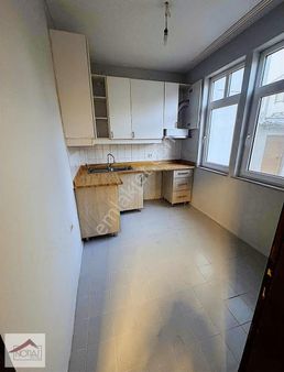 Notıas Real Estate Gayrimenkul'den Bahçeli 2+1 Eşyasız Kiralık