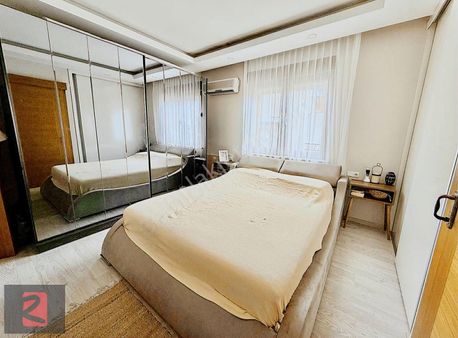 Şehir Merkezi , Tramvaya Ve Hastaneye Yürüyüş Mesafeli 3+1 Acil