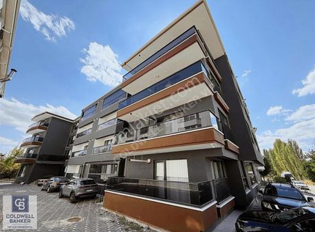 Gölbaşı Gaziospanpaşa Merkezde Ara Kat Göl Manzaralı 1+1