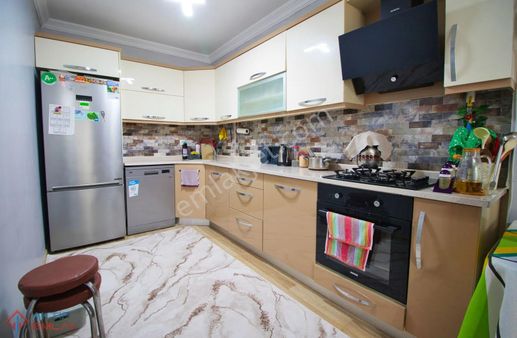 ▓aktif'ten Altınkumda Şık Tasarımlı Çift Balkonlu Geniş 2+1daire