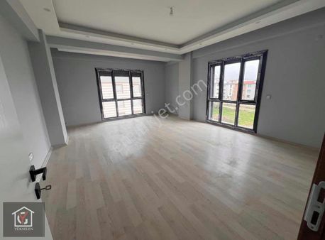 Torbalı Mahallesinde 3+1 İzban 5 Dakika Yürüye Mesafesinde