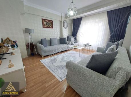 Arzu Emlak'tan 75.yıl Mah Satılık 4+2 Dubleks Daire