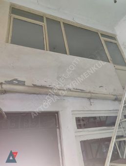 Pasaj İçi 10 Metrekare Dükkan