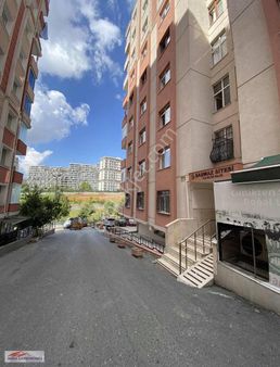 Ümraniye Elmalıken Mh. Güzel Konumda Geniş Kiralık 3+1 Daire