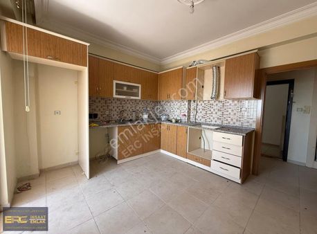 Kuzey Cevre Yolu Altında Satılık Cakma 4+1 Daire