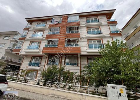 Genç Emlaktan Ufuktepe Kanuni Mahallesinde 2+1 Full Yapılı Satılık Daire