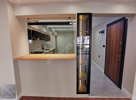 Tsr'den Bostanlı Sahil Ve Tramvaya Çok Yakın Satılık 3+1daire