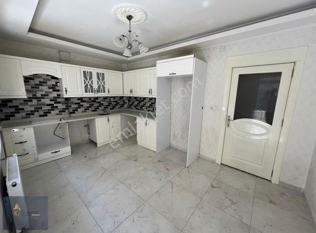 Cennet Gyodan Konak Mah Saltık 165m 3+1 Giriş Üzeri 1.kat Fırsat