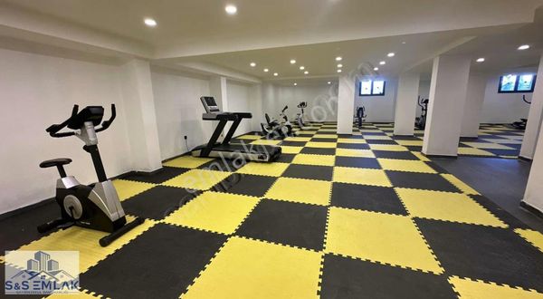 S&s Emlak'dan Sarımsaklı'da 2+1 Havuzlu Sitede Sıfır Daire