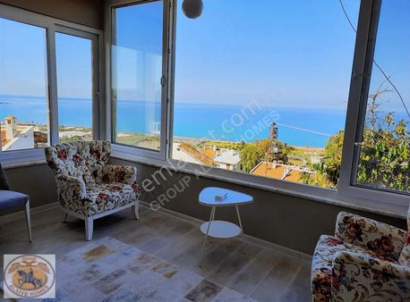 Deniz Ve Doğa Manzaralı Satılık 3+1 240 M2 Villa