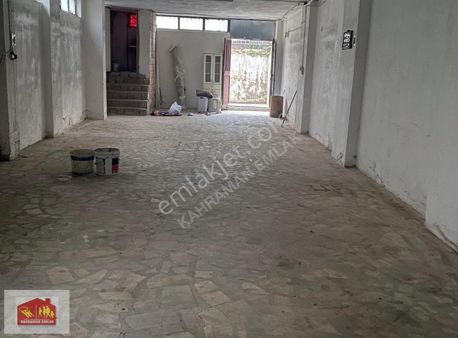 Kaynarca'da Ana Caddeye Yakın 100m2 Bodrum Katı Dükkan