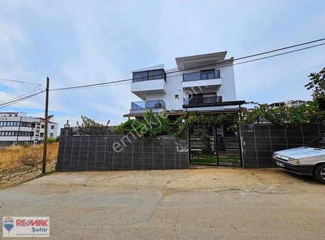 Yalova Armutlu'da Satılık İkiz Villa