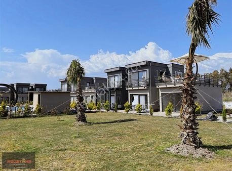 Avm Konseptli Sitede Eşyasız Yıllık Kiralık Daire