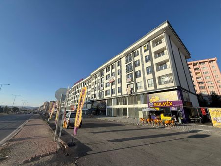 Kys Anadolu Hisarı Toki Demokrasi Mahallesinde Satılık 2+1 Daire