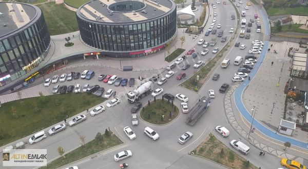 Kuzey Yakasında 144 M2 Balkonlu Kiracılı Satılık Ofis