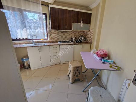 Güneyden Metroya Yakın 2+1.90m2 Oto Parklı Çift Balkonlu Daire