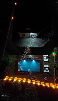 Kartepe Maşukiye'de 1.134m2 Arsa İçinde Satılık Lüks 8+2 Villa