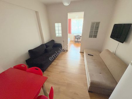 Marmara'dan Ayşekadın Yerleşkesineyakın 1+1 Kiralık